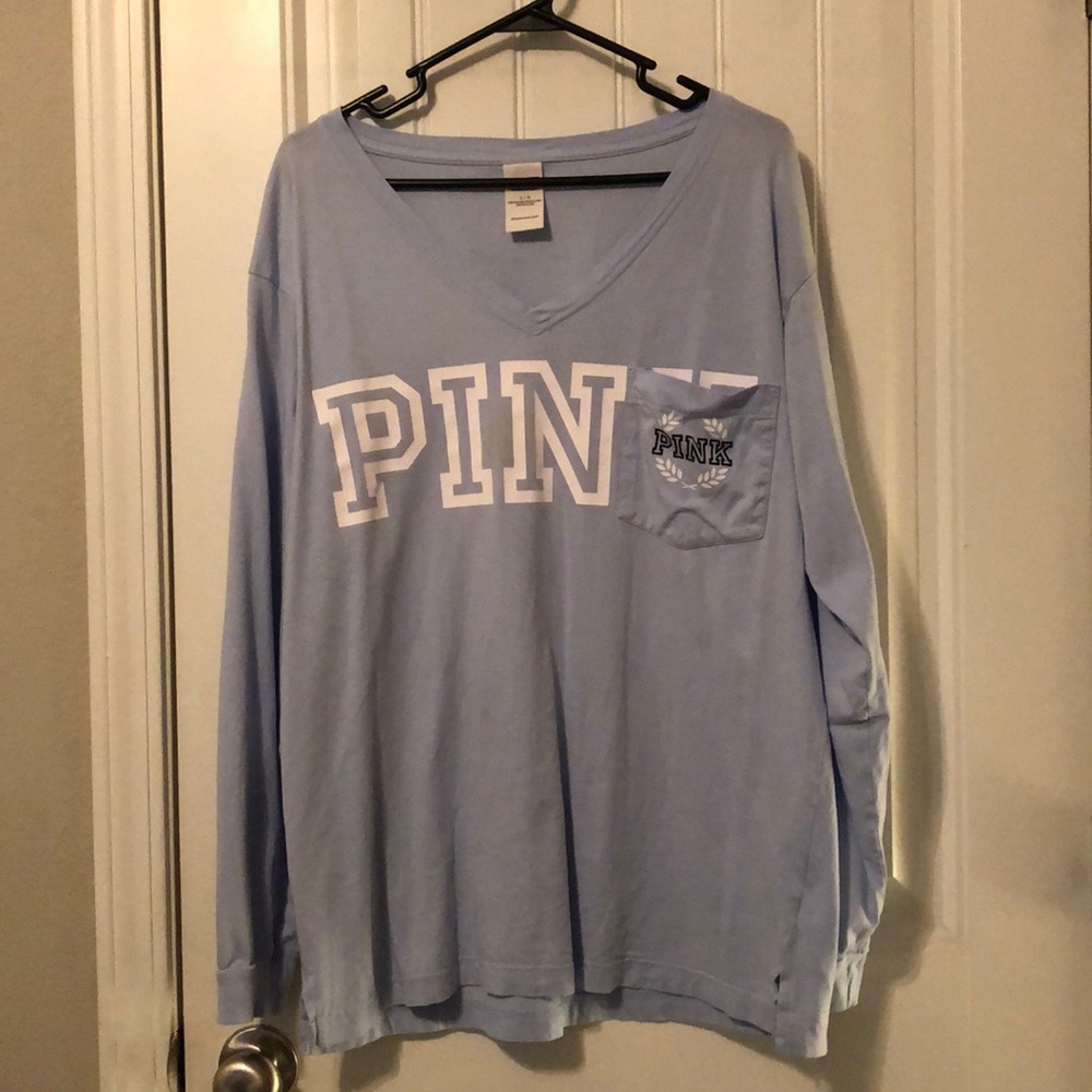 Victoria’s Secret Pink - blue tee